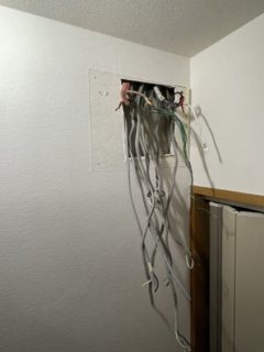 分電盤、エアコンのお取り替え